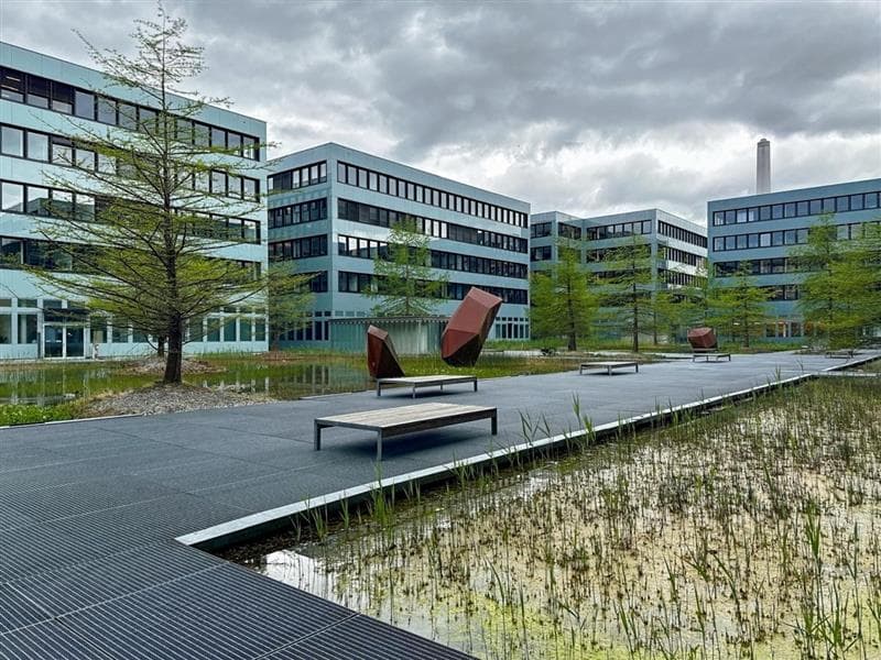 Travaillez de manière plus productive dans un espace de bureau partagé à Regus Dammstrasse (12)