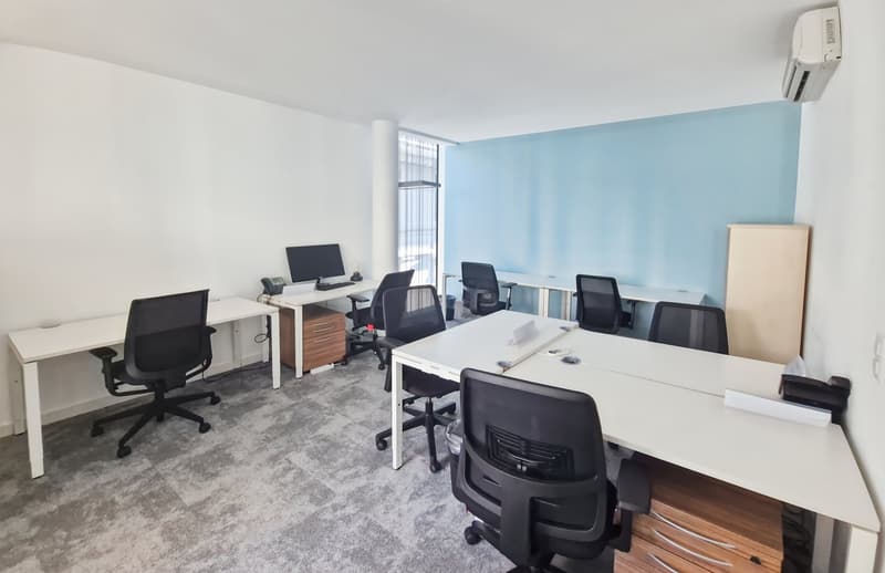 Spazio ufficio tutto compreso per te e il tuo team a Regus City Flon (14)