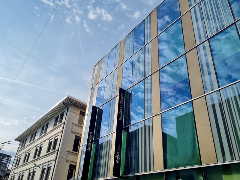 Membership in flexible Regus City Flon offices (11)