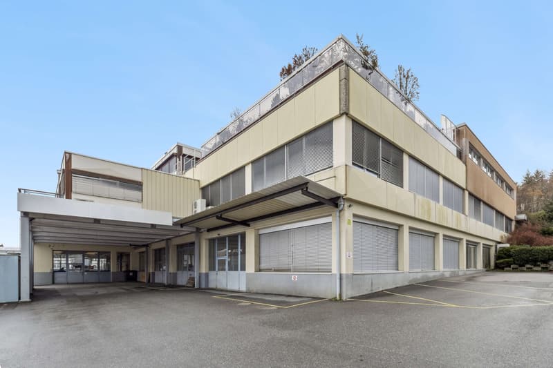 Surface industrielle avec bureaux – ZI Budron – 1’131 m² + bureaux – Accès indépendant & parkings (1)