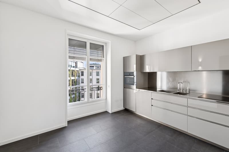 A louer au centre ville de Genève, surface de bureaux aménagée (8)