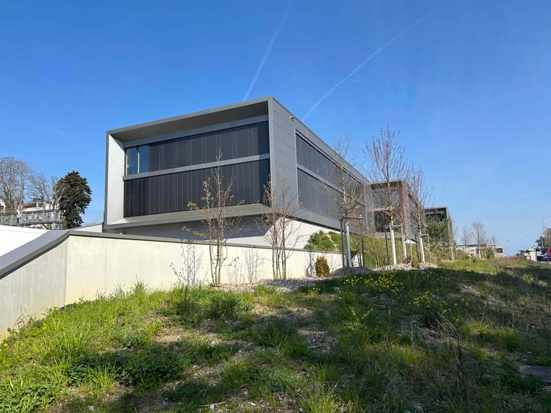Secure and modular storage spaces for rent in Versoix (1)