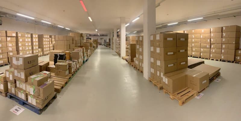 Vaud locaux bureaux, atelier et stockage de 2700 m2 à louer à Cheseaux (6)