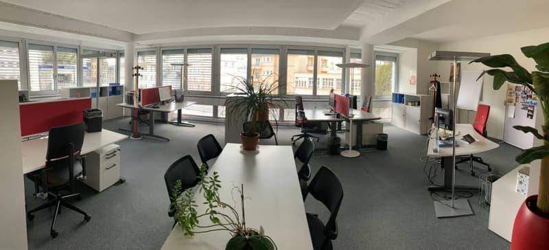 Spazi di ufficio divisibili da 550 a 1400² in affitto a Pont Bessières / Caroline / Rue Centrale (7)