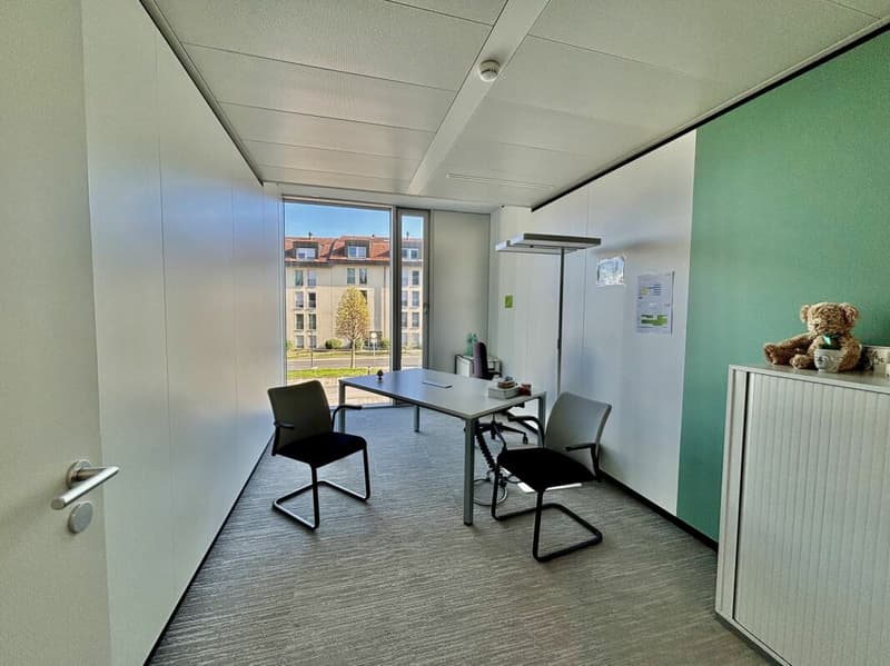 Large modern office space of 850 m² at Morges CFF train station! (8)