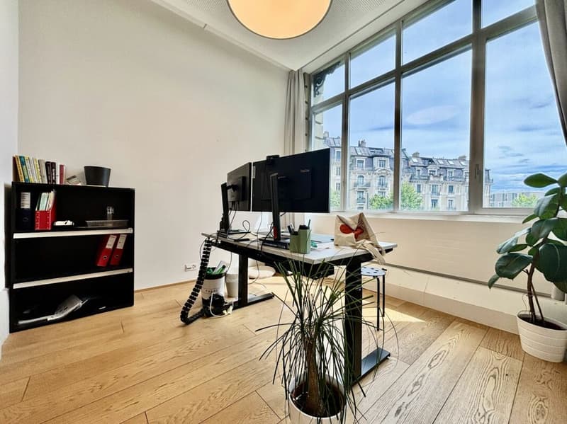 Lausanne Sous-gare/Grancy, bureau administratif de 195 m2 à louer (2)