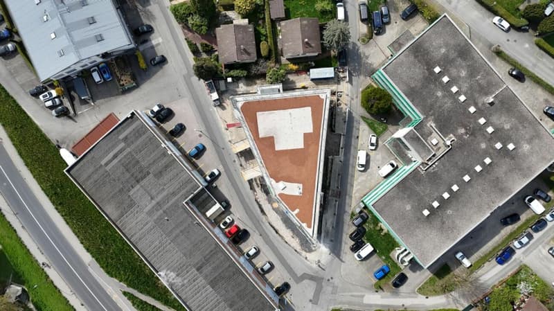 Nuovi spazi commerciali e amministrativi da 350 m² a Lonay (8)