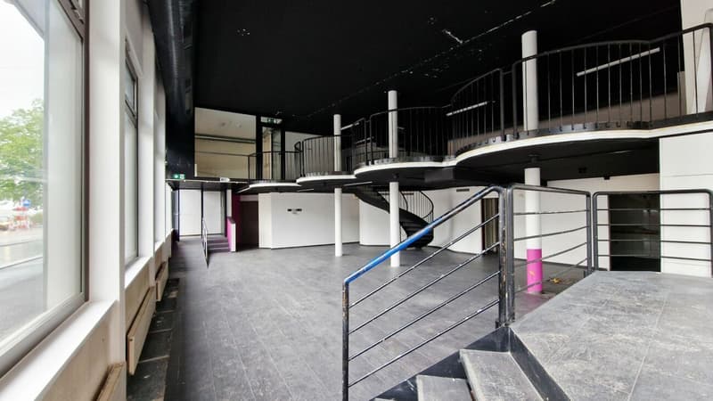 Commercial space on the ground floor of 267m² in the center of Lausanne! (3)