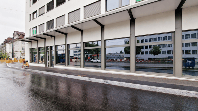 Commercial space on the ground floor of 267m² in the center of Lausanne! (2)