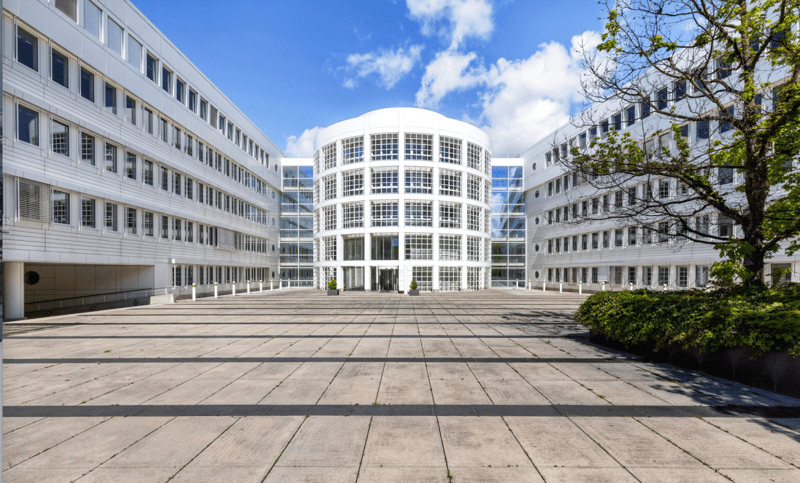 Bureaux modernes disponibles immédiatement à Renens (9)