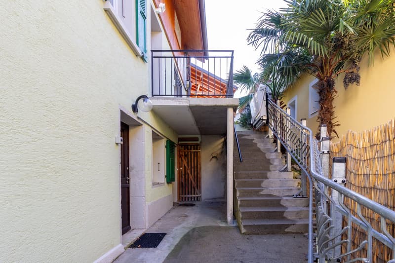 Saint-Gingolph - belle bâtisse avec appartement indépendant (18)