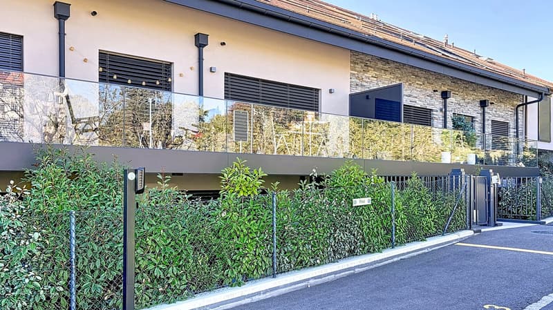 Romanel – charmant studio avec terrasse (1)