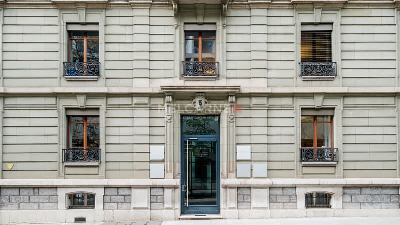 Bureaux d'environ 116 m² à louer - Proximité Parc des Bastions, Genève (1)