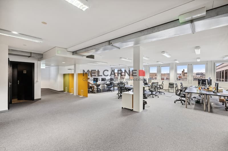 Bureaux d'environ 206 m² à louer au coeur du quartier des Bains (1)