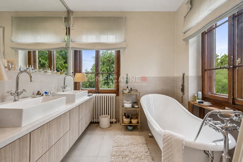 Exclusivité - Villa de caractère dans un écrin de verdure à Chambésy (8)