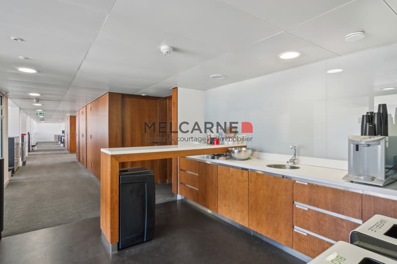 Bureaux d'env. 358 m² - Plug & Play (3)