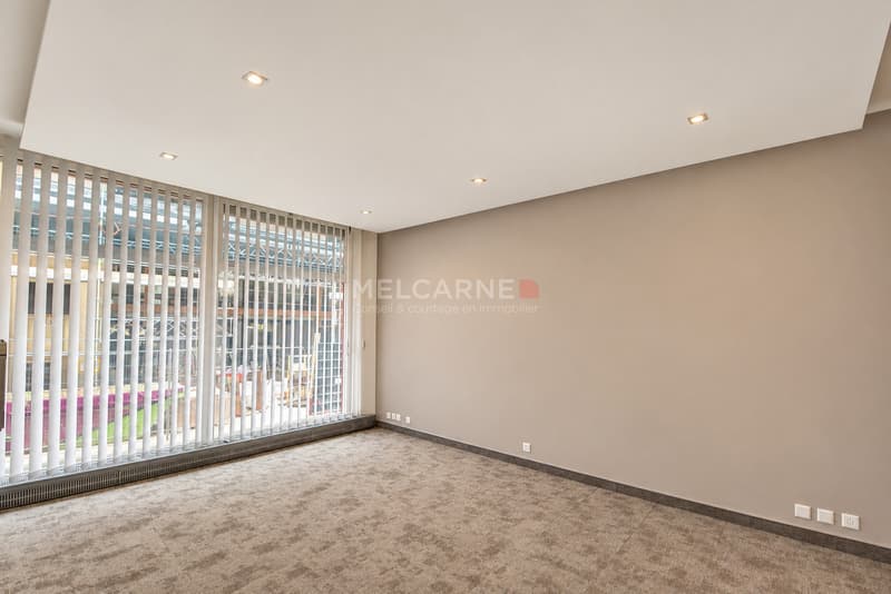 Surface de bureaux de 438 m² PPE aux Eaux-Vives (4)