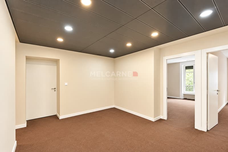 Bureaux de 104 m² idéalement situés à proximité du Parc des Bastions (1)