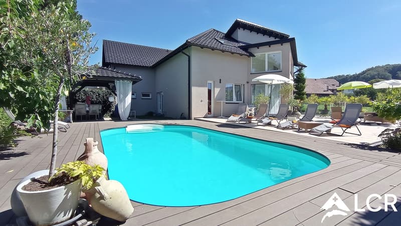 Magnifique villa meublée 13.5p / 6 chambres + Studio / jardin - piscine (1)