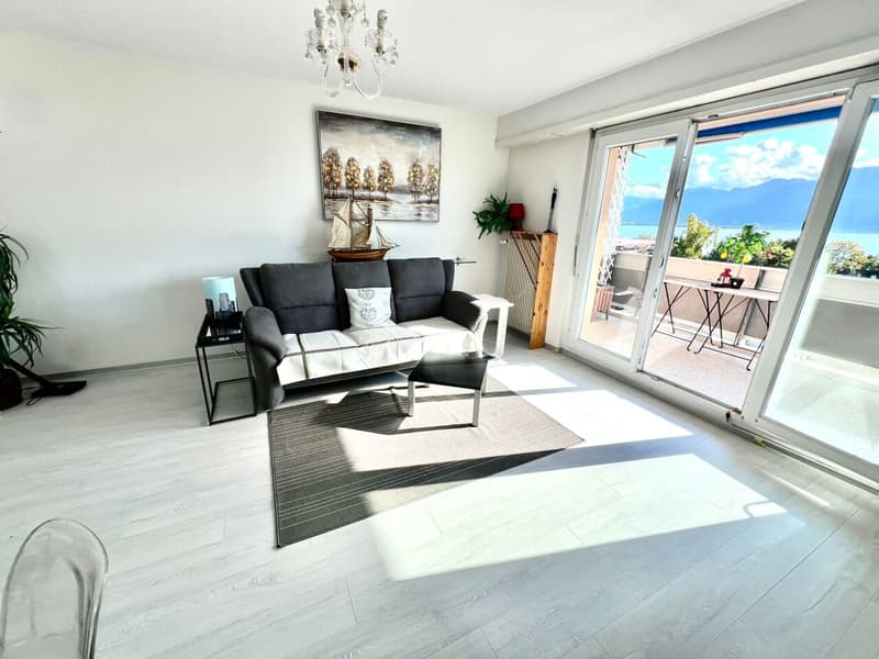 Beau meublé courte durée 2,5p / 1 chambre / Balcon vue lac (3)
