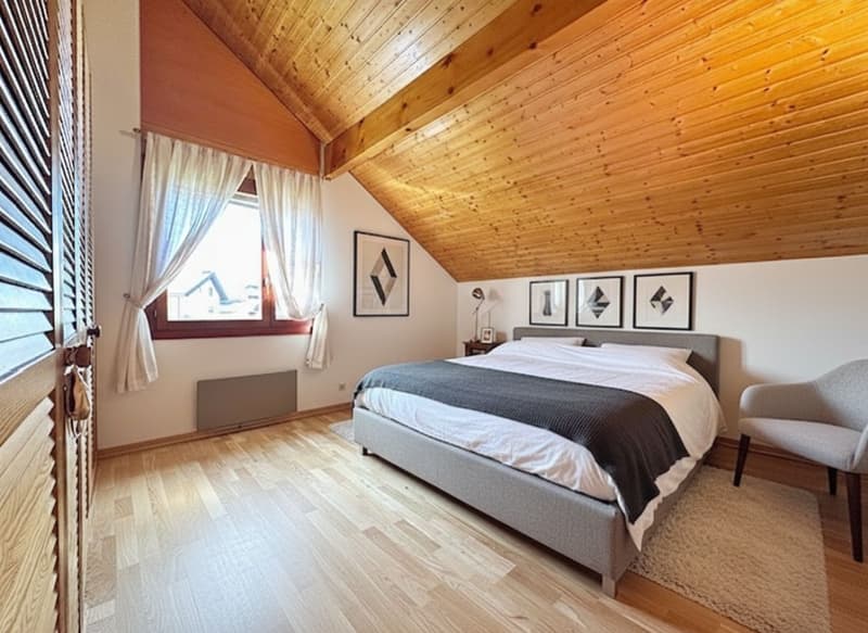 Bella villa a schiera con 6 locali / 4 camere da letto / bel giardino alberato e recintato (6)