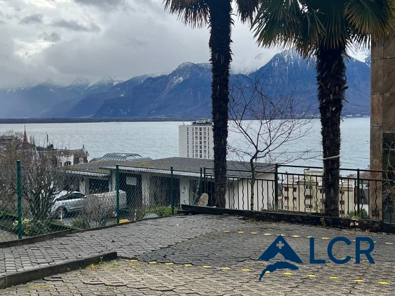 Beautiful rental building in Montreux / 4 apartments / 8 parking spaces / Lake view (2)
