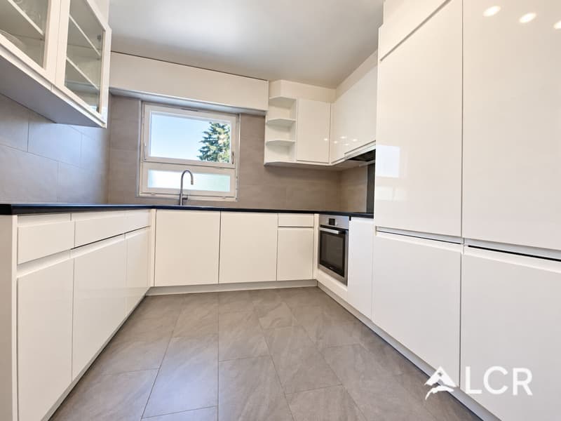 Splendide appartement meublé de 5 pièces avec vue lac (5)