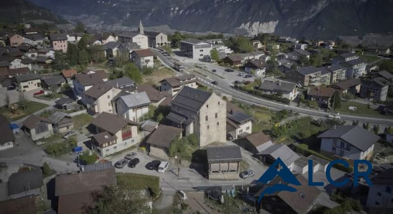 Doppelhaus nahe Sion / 3 Schlafzimmer / 2 Badezimmer / 2 Terrassen / Minergie (2)