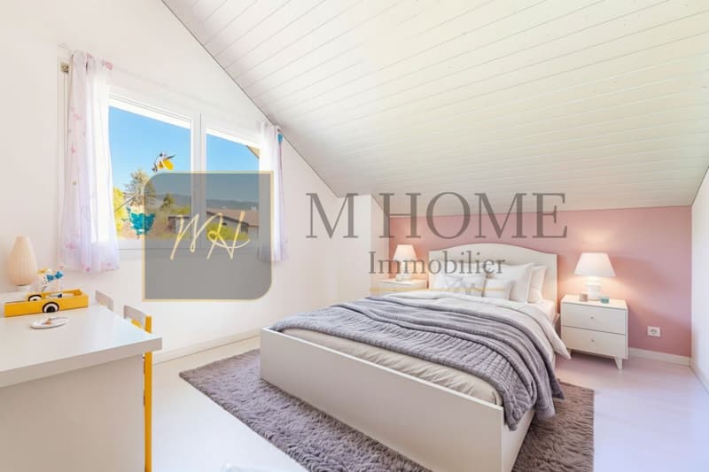 Trélex - Exclusive! Individual villa with pool, residential calm, station on foot, West exposure (10)