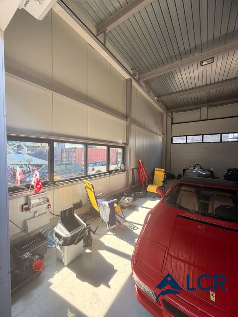 Lagerhalle / Werkhalle für handwerkliche Nutzung (3)