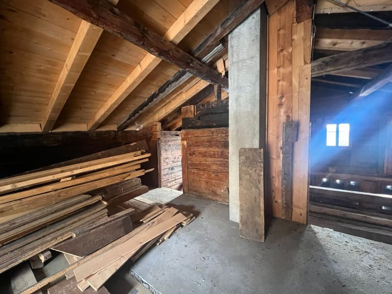 Beautiful chalet to renovate in Ormont-Dessous (6)