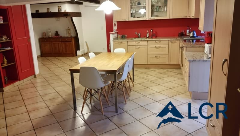 Affascinante duplex di 4.5 locali nel cuore di Bonvillars (6)