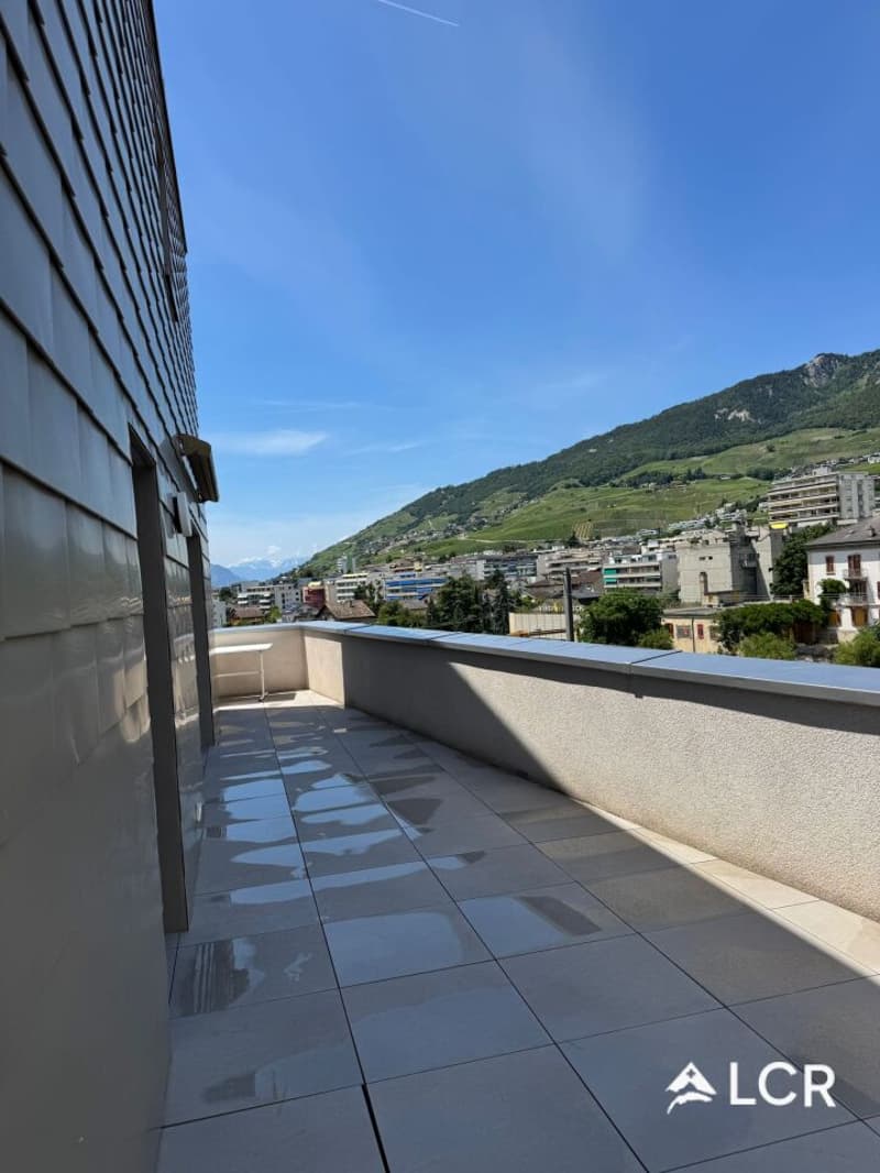 Magnifico duplex di 4.5 vani / 3 camere da letto / 3 bagni / 1 balcone (5)