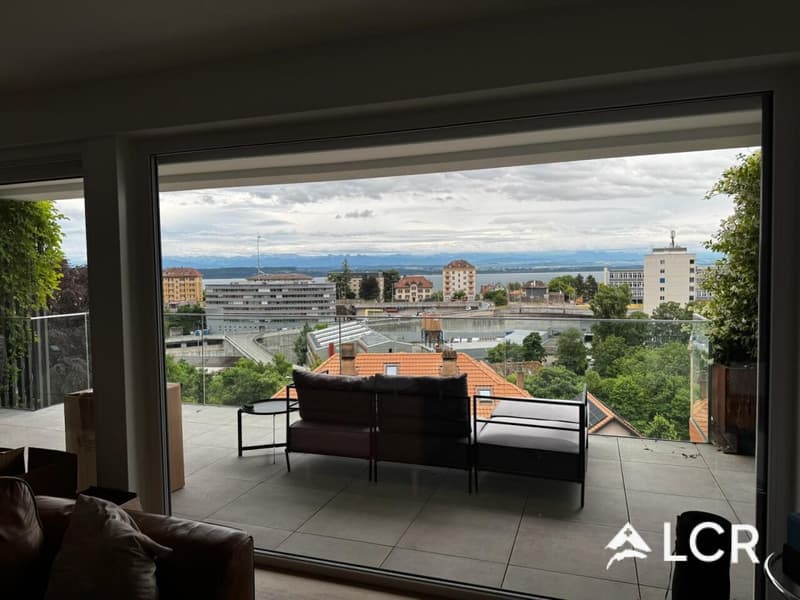 Meraviglioso Appartamento di 3.5 Locali / 2 Camere da Letto / 2 Bagni / 1 Balcone (5)