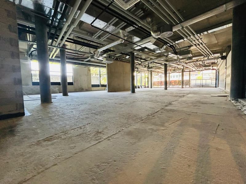 À louer - Surface commerciale neuve de 507 m² au coeur de Rolle - Rue du Temple (8)