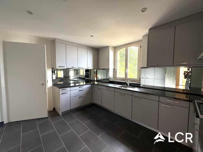 Prächtige Luxuswohnung, 5.5 Zimmer, in Neuchâtel (4)