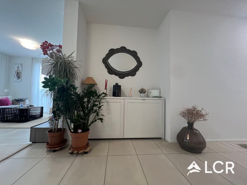 Meraviglioso appartamento di 3.5 locali con 2 camere da letto, 1 bagno, 1 balcone e 1 terrazza (6)