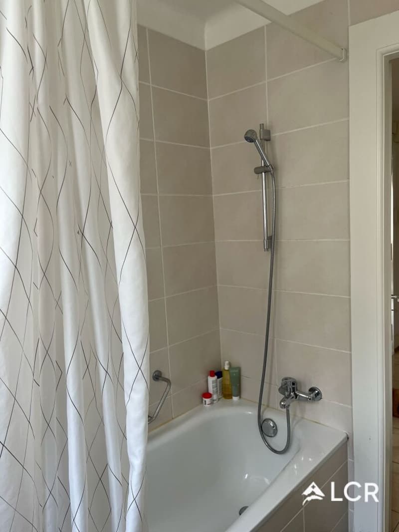 Bello appartamento di 2.5 locali a Losanna / 1 camera da letto / 1 bagno / 1 balcone / parco Valency (8)