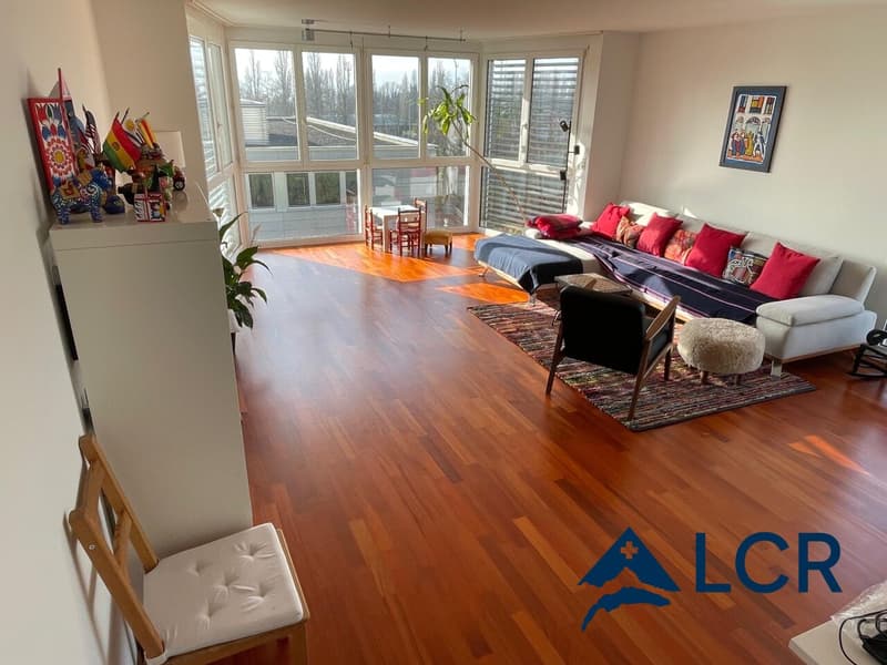 Bel appartement pour courte durée à Lausanne / meublé / 3 CHB / 2 SDB / 1 terrasse (1)