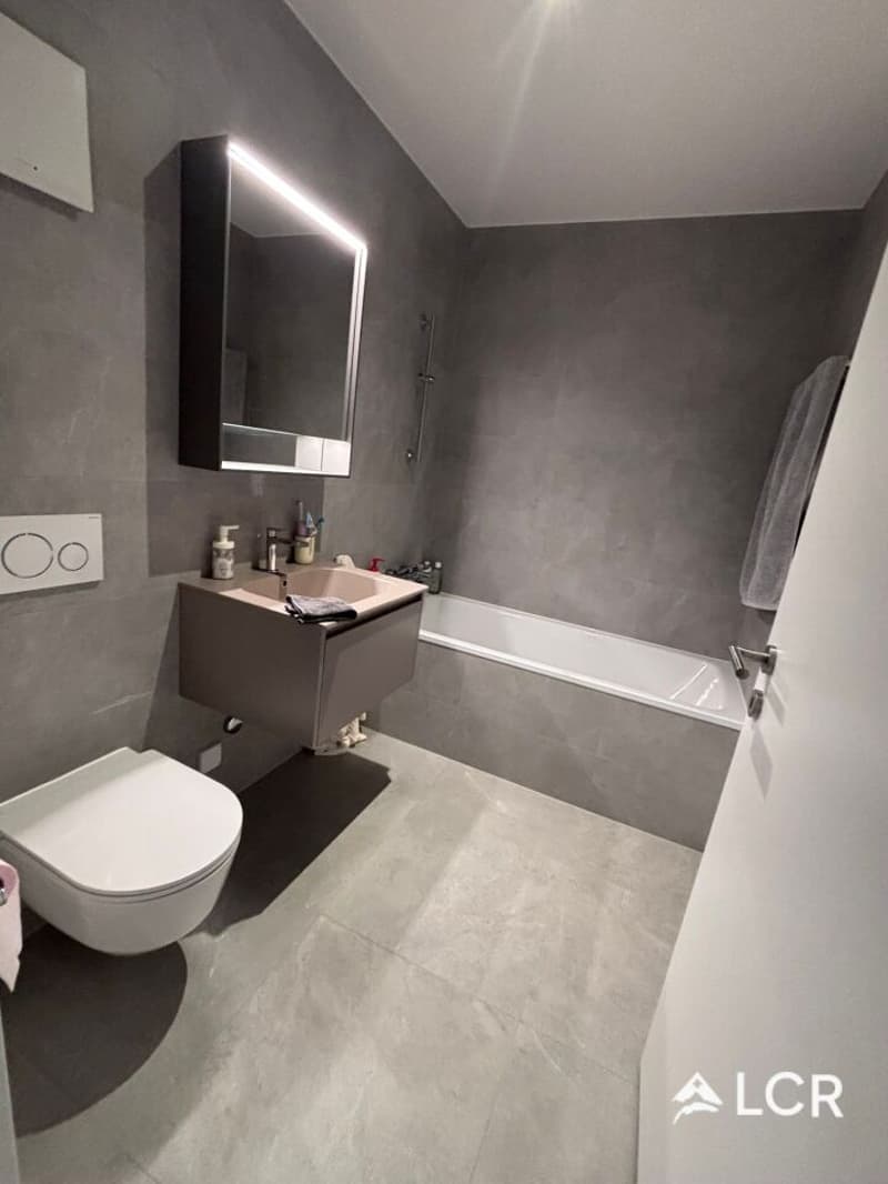 Beautiful 3.5-room apartment of 88m² / 2 bedrooms / 2 bathrooms / 1 balcony (7)