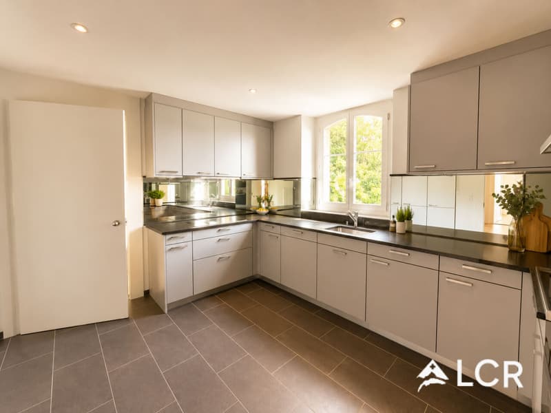 Prachtvolle Luxuswohnung, 5.5 Zimmer, in Neuchâtel (4)