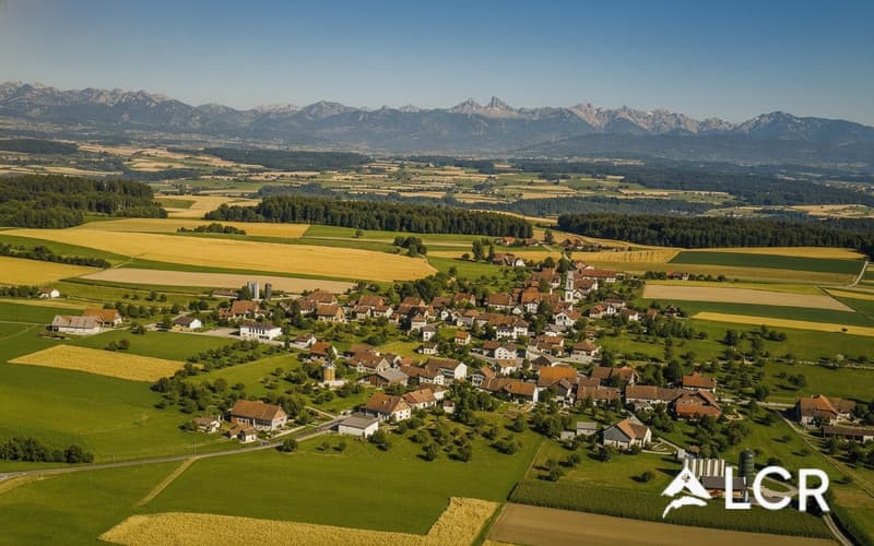 Thierrens (Vaud) - Character building with project to convert into 8 PPE apartments (2)