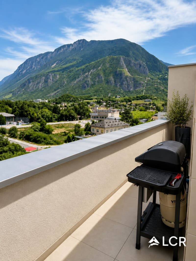 Magnifico Attico in Duplex di 4.5 locali / 3 camere da letto / 3 bagni / 1 grande terrazza / vista magnifica (9)
