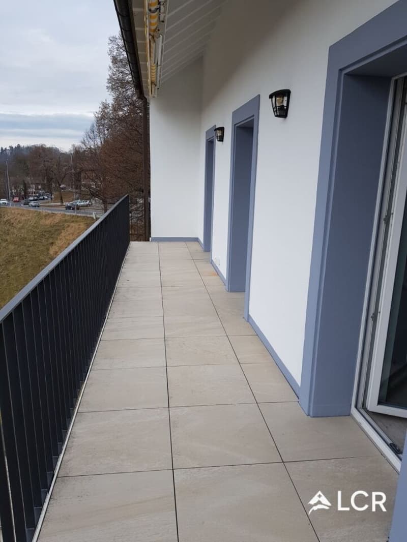 Bello appartamento con 5.5 locali / 4 camere da letto / 2 bagni / 2 balconi (9)