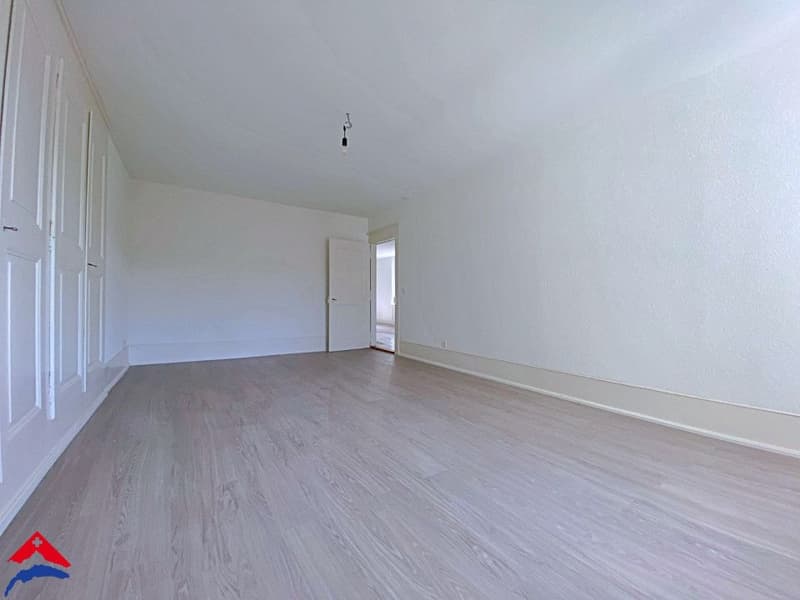 Schönes 4,5 Zimmer Apartment renoviert - Ruhig - ca. 100m2 (7)
