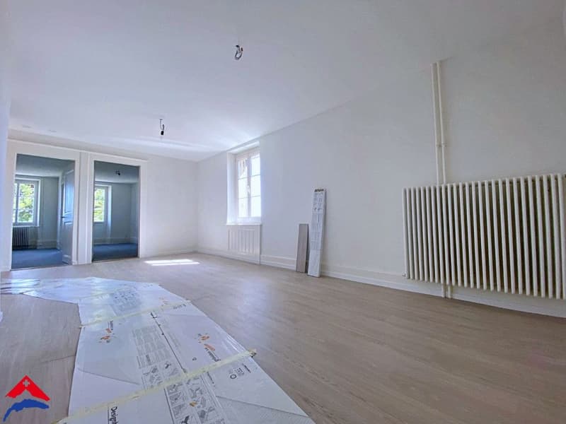 Schönes 4,5 Zimmer Apartment renoviert - Ruhig - ca. 100m2 (4)