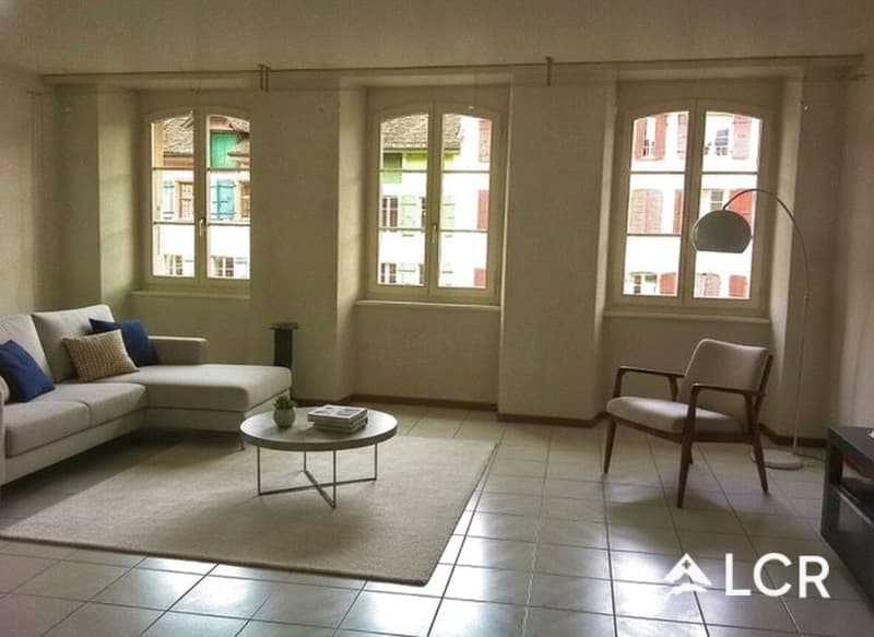In affitto - Ampio duplex di 4.5 locali con vista libera a Landeron (NE) (1)