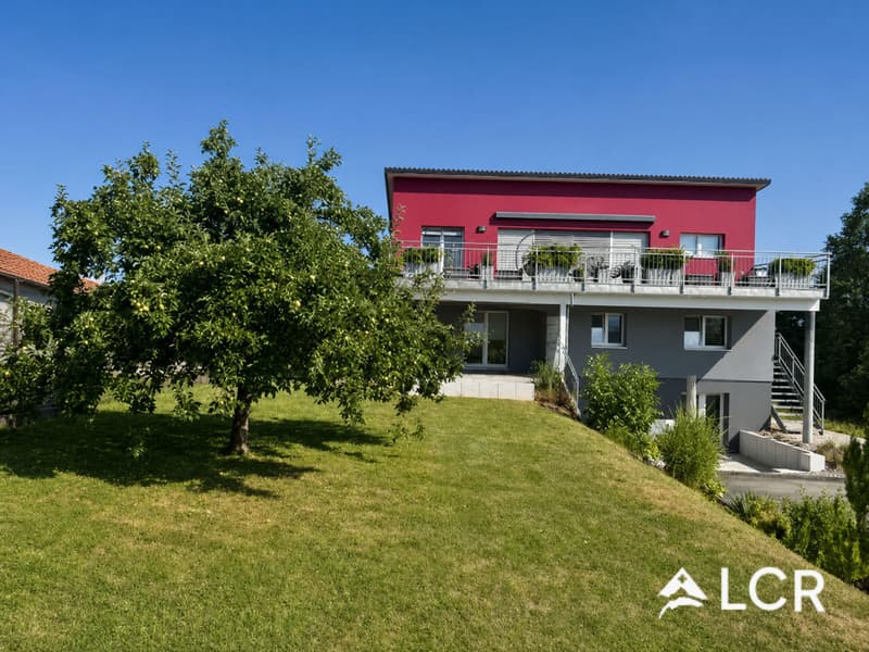 Schönes Apartment mit 3.5 Zimmern in Neyruz (1)