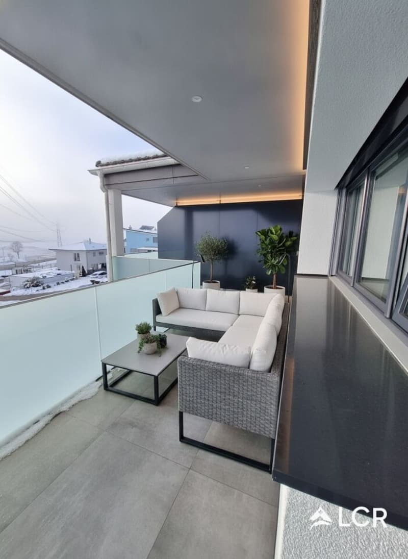 Magnifique appartement de 4.5P / 3 CHB / 2 SDB / 1 balcon / 2 places de parc (7)