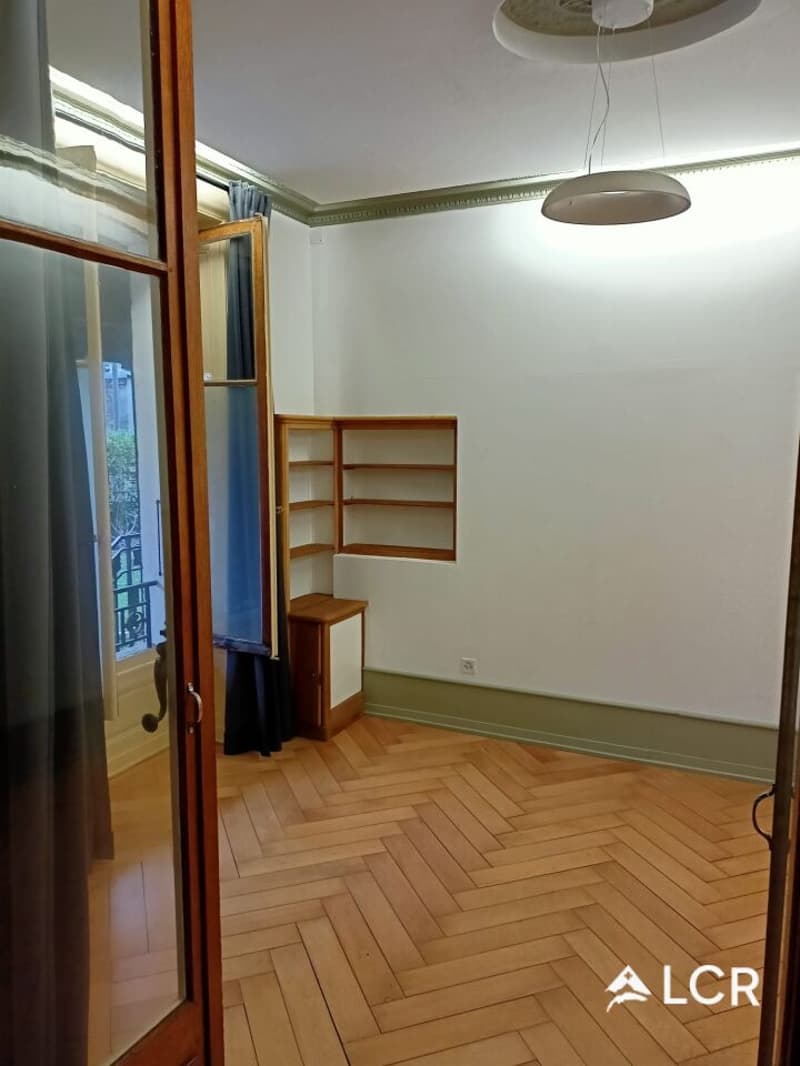 Bel appartement de 3P / 1 CHB /1 SDB / 1 Balcon / 1 Jardin / place de parc (6)